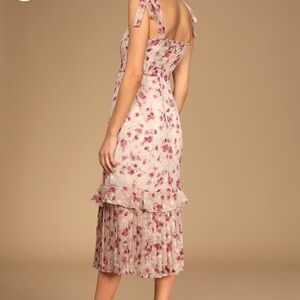 Lulu’s Terrace Views Taupe Floral Print Tiered Midi Dress